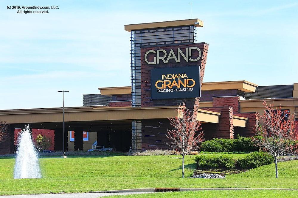 Econo Lodge Shelbyville Εξωτερικό φωτογραφία