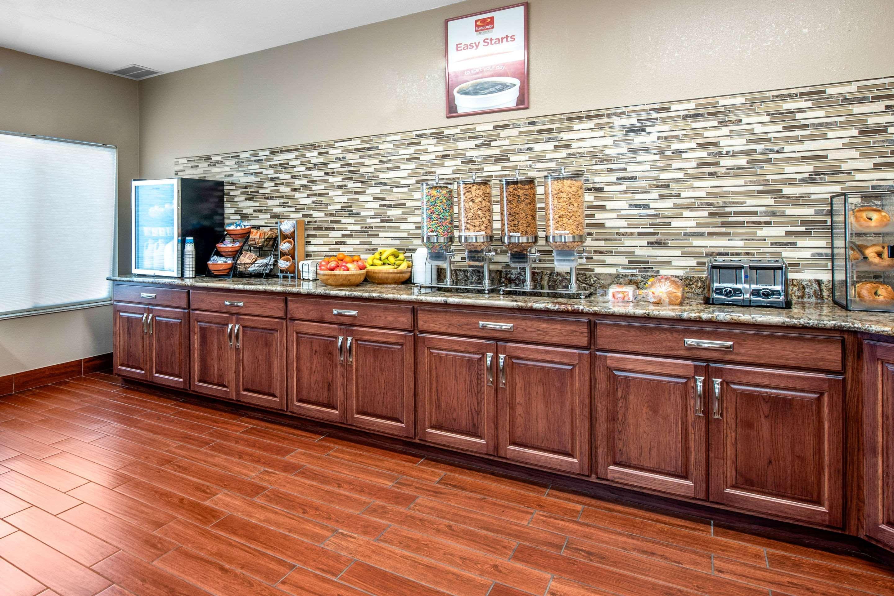 Econo Lodge Shelbyville Εξωτερικό φωτογραφία