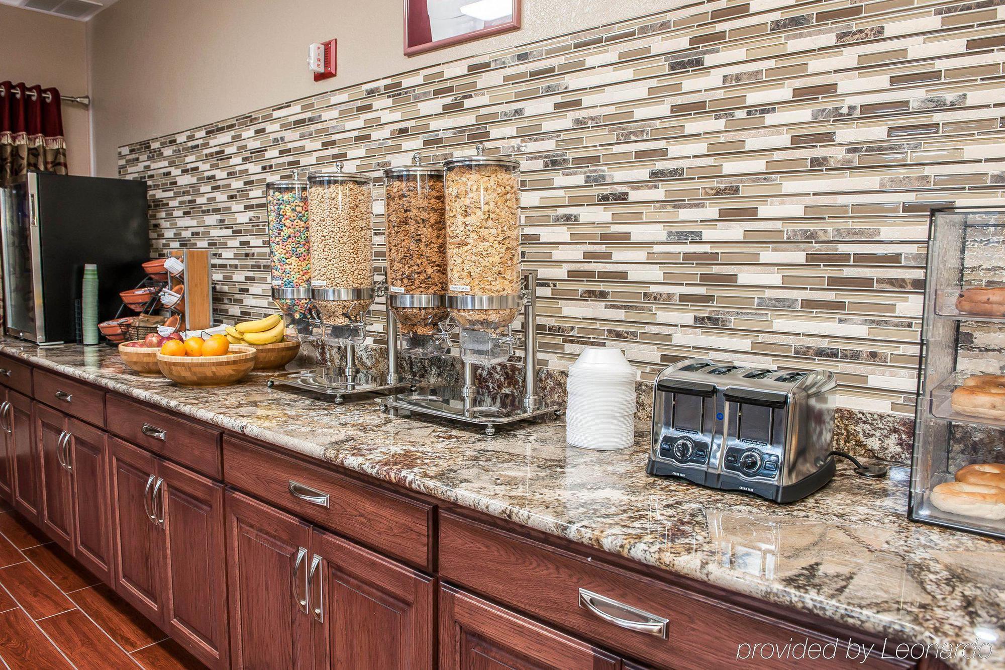 Econo Lodge Shelbyville Εξωτερικό φωτογραφία